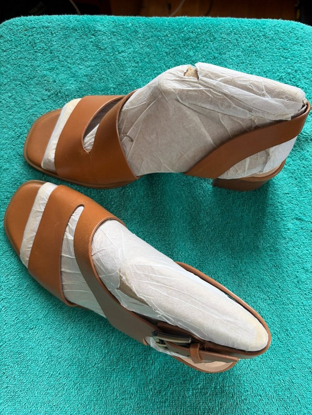Women's shoes
